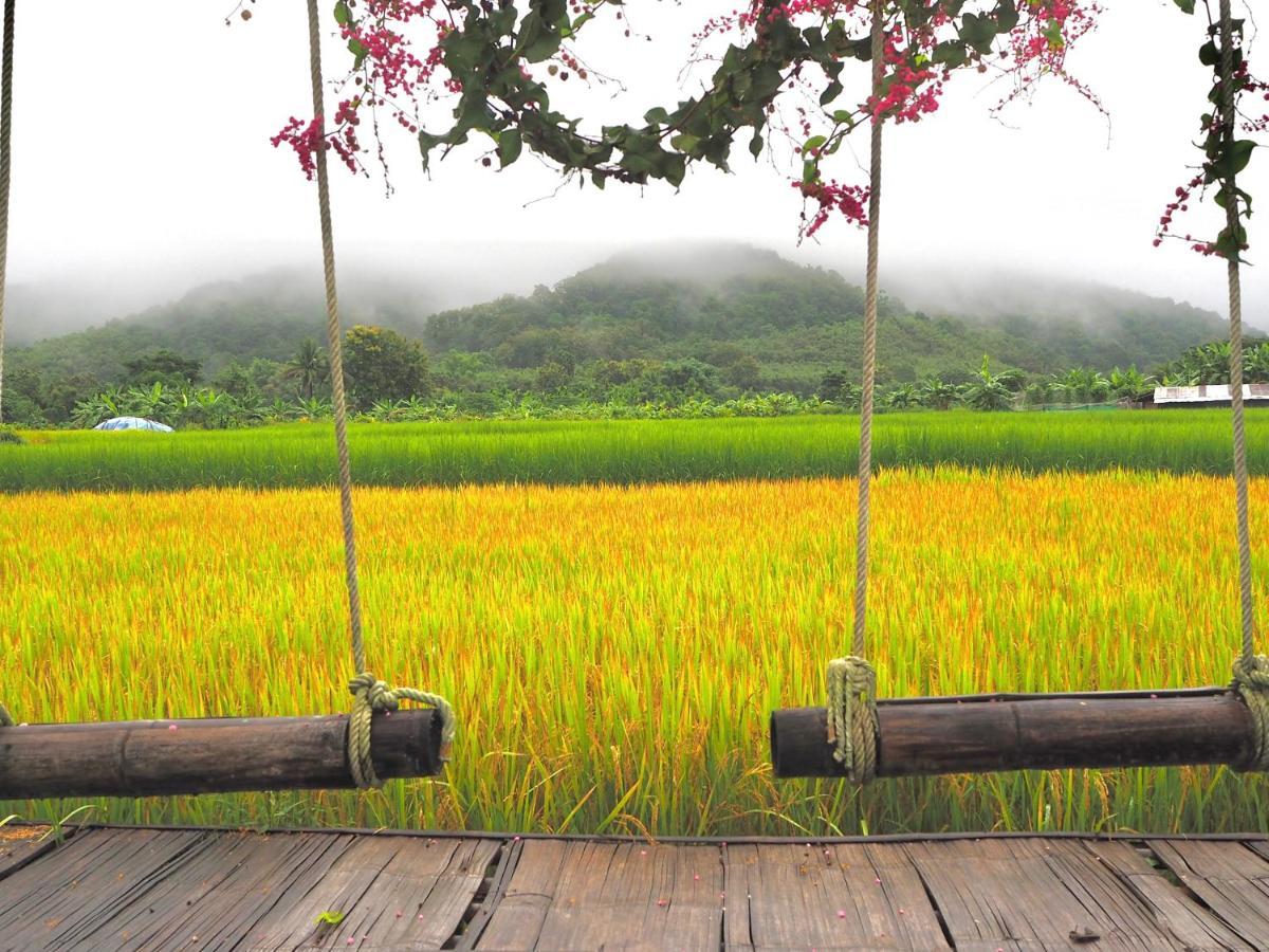 Bantaphan Homestay Нан Екстериор снимка