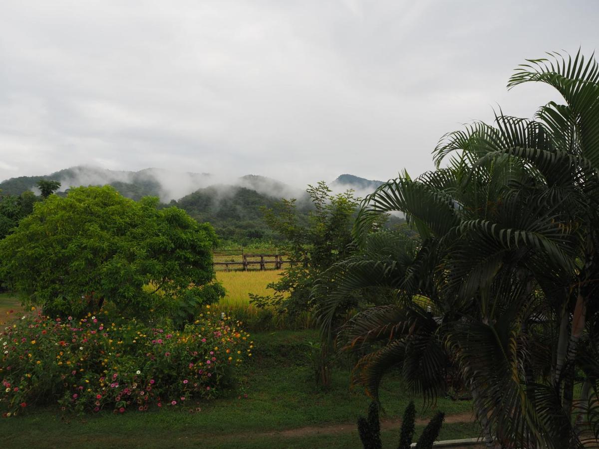 Bantaphan Homestay Нан Екстериор снимка