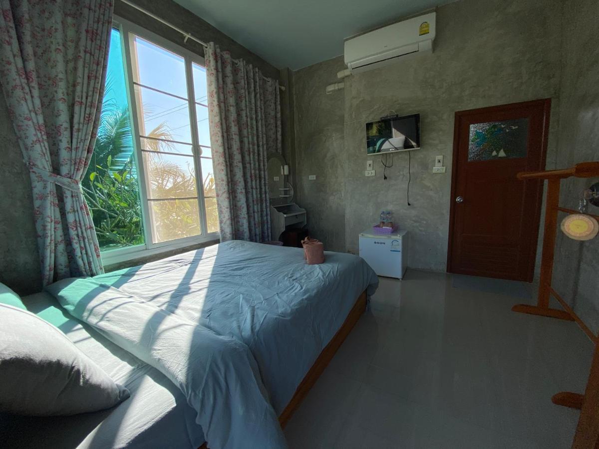 Bantaphan Homestay Нан Екстериор снимка