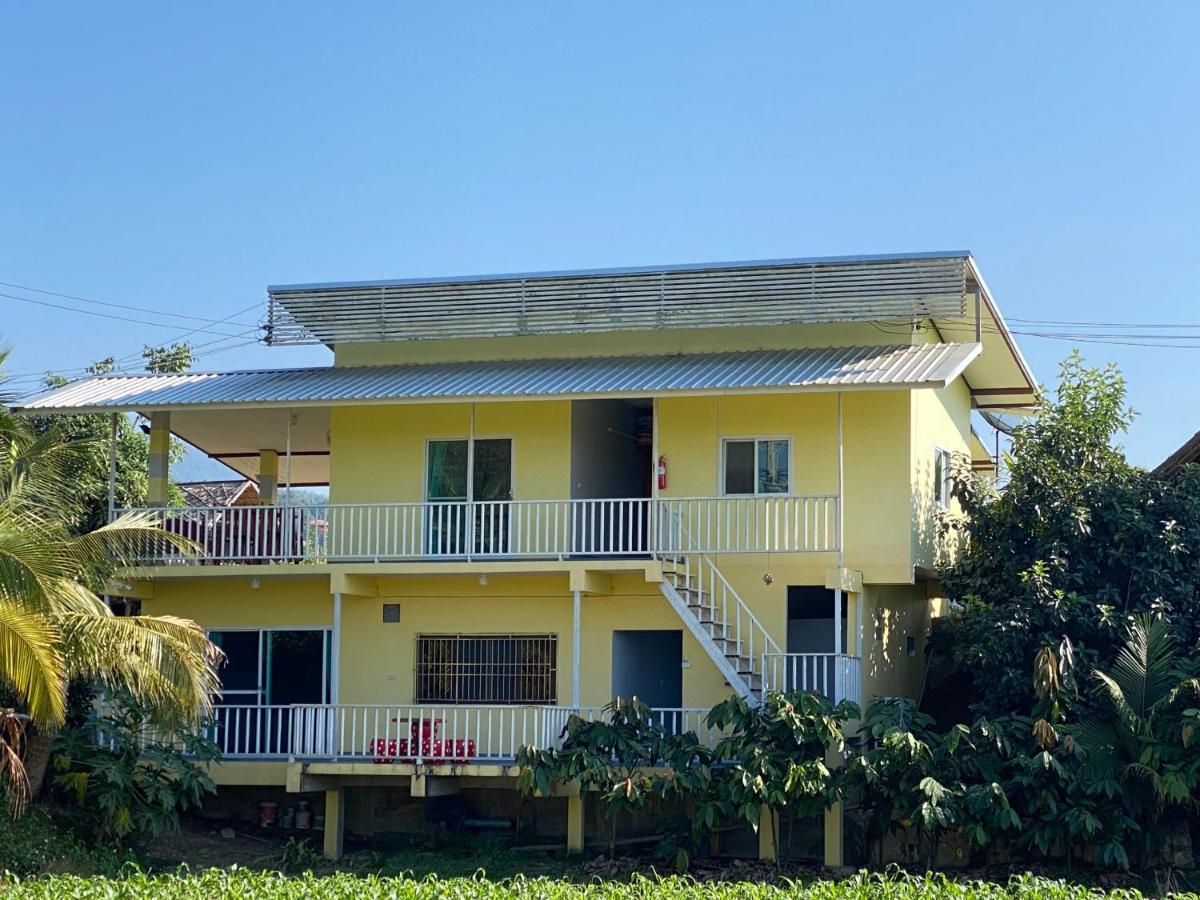 Bantaphan Homestay Нан Екстериор снимка